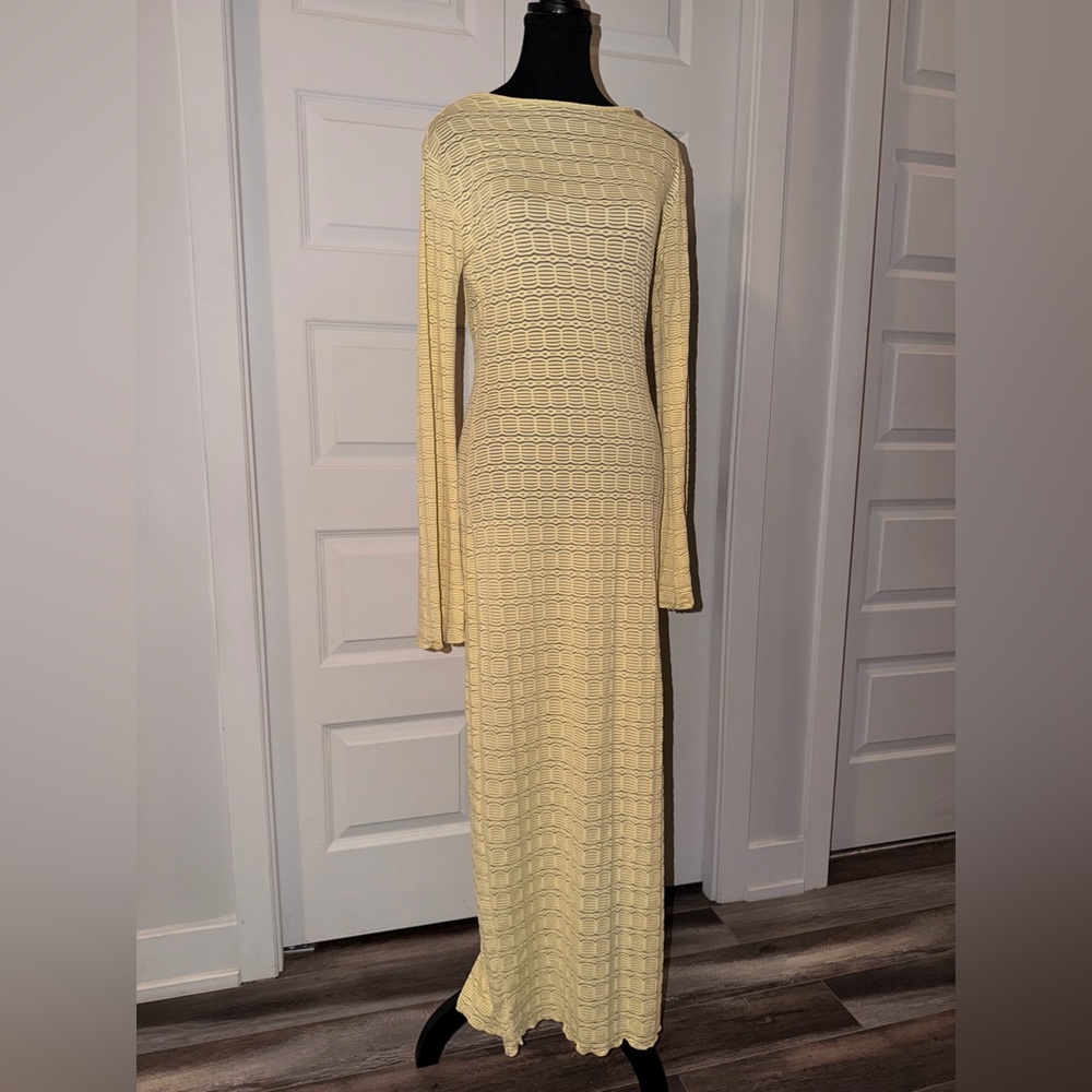 PrettyLittleThing Yellow Open-Back Maxi Dress ✨